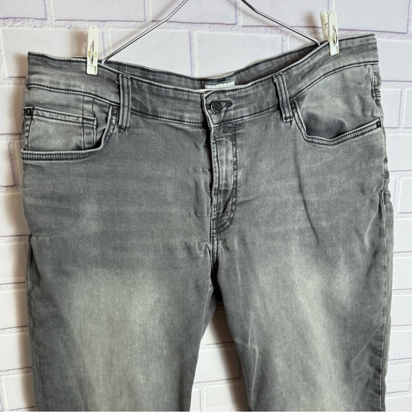 Only & Sons Men's Washed Gray Straight Leg Jeans Size
38x32 - Picture 2 of 11